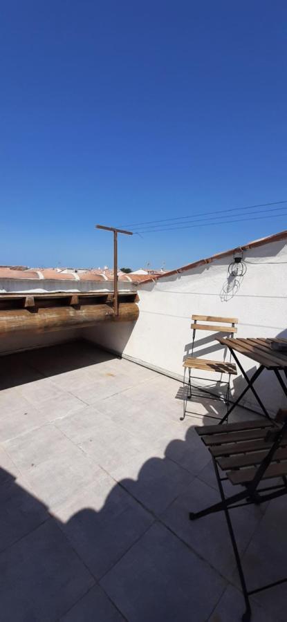 Jolie Maisonnette A Proximite De Toutes Commodites Сент-Мари-де-ла-Мер Экстерьер фото