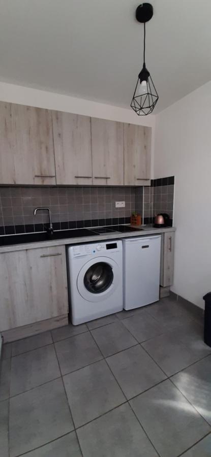Jolie Maisonnette A Proximite De Toutes Commodites Сент-Мари-де-ла-Мер Экстерьер фото